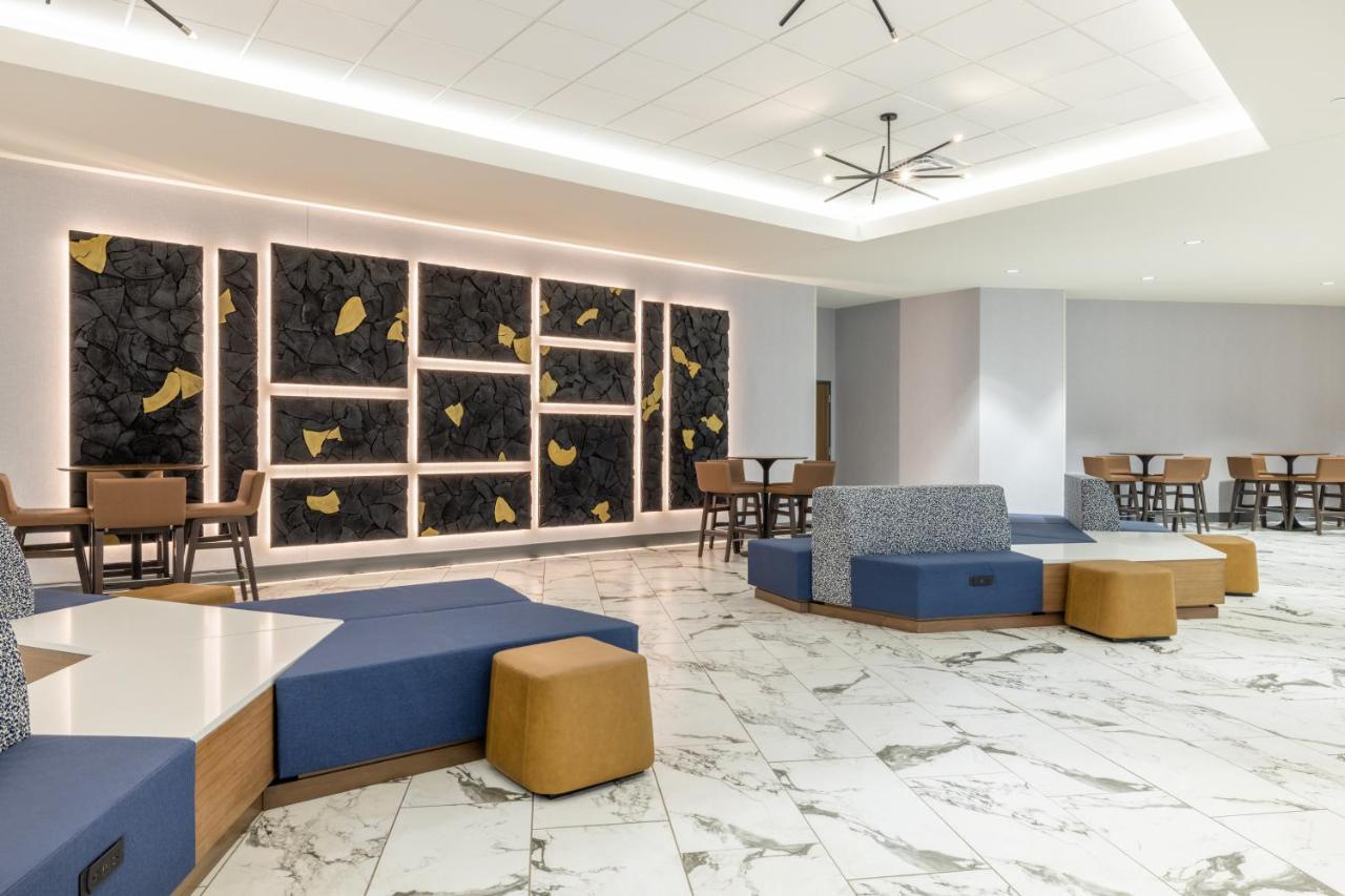 Hotel Crowne Plaza - Kearney By Ihg Extérieur photo