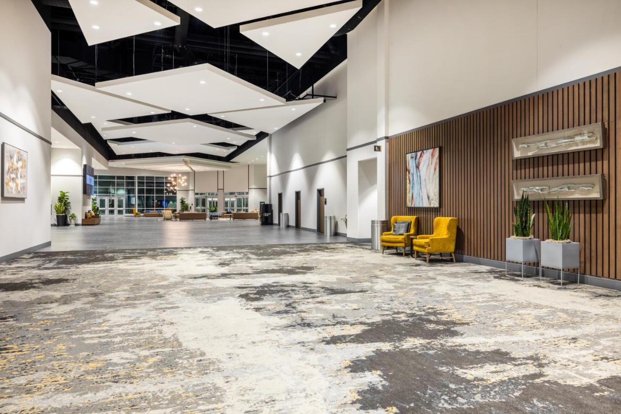 Hotel Crowne Plaza - Kearney By Ihg Extérieur photo