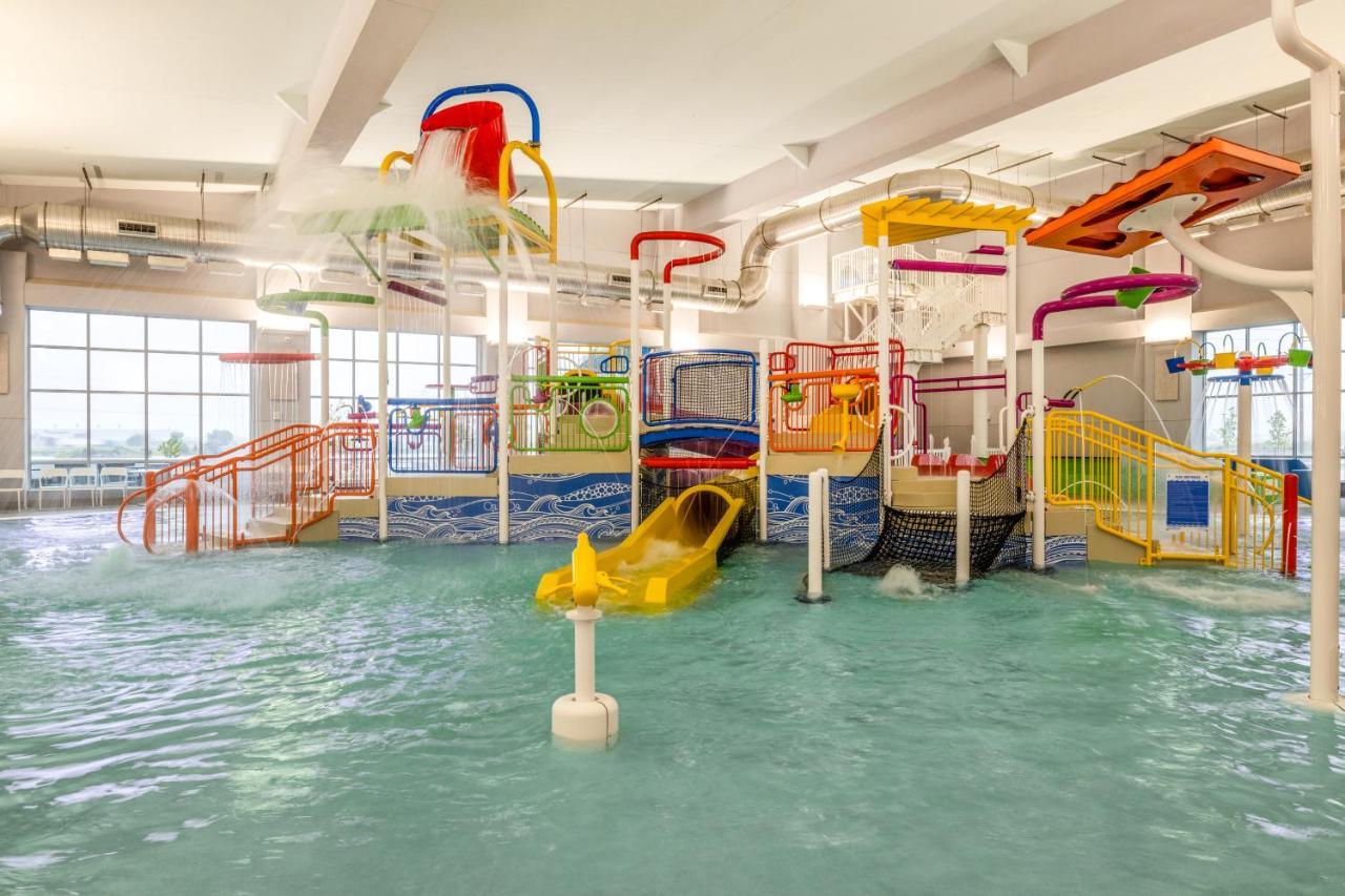 Hotel Crowne Plaza - Kearney By Ihg Extérieur photo